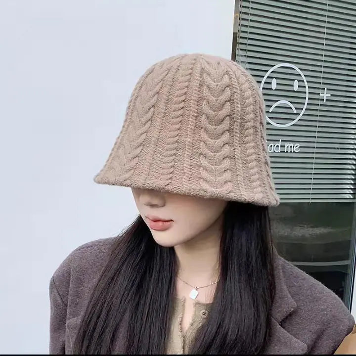 NEXT STREET Knitted Twist Bucket Hat