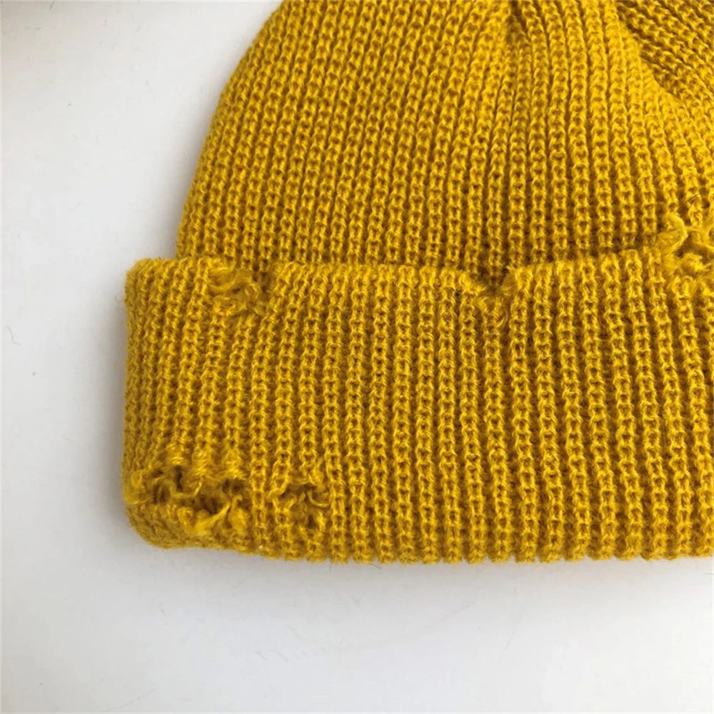 NEXT STREET Pierced Smile Knit Hat