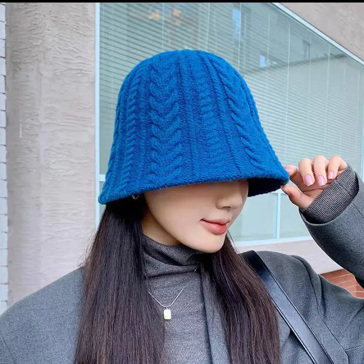 NEXT STREET Knitted Twist Bucket Hat