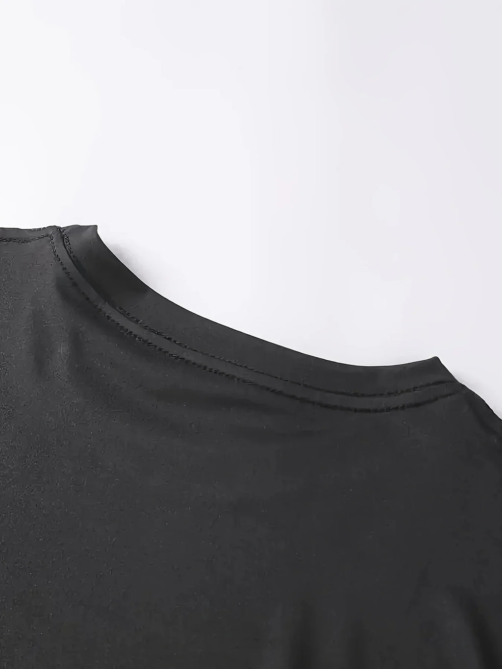 NEXT STREET Vector Signal TEE