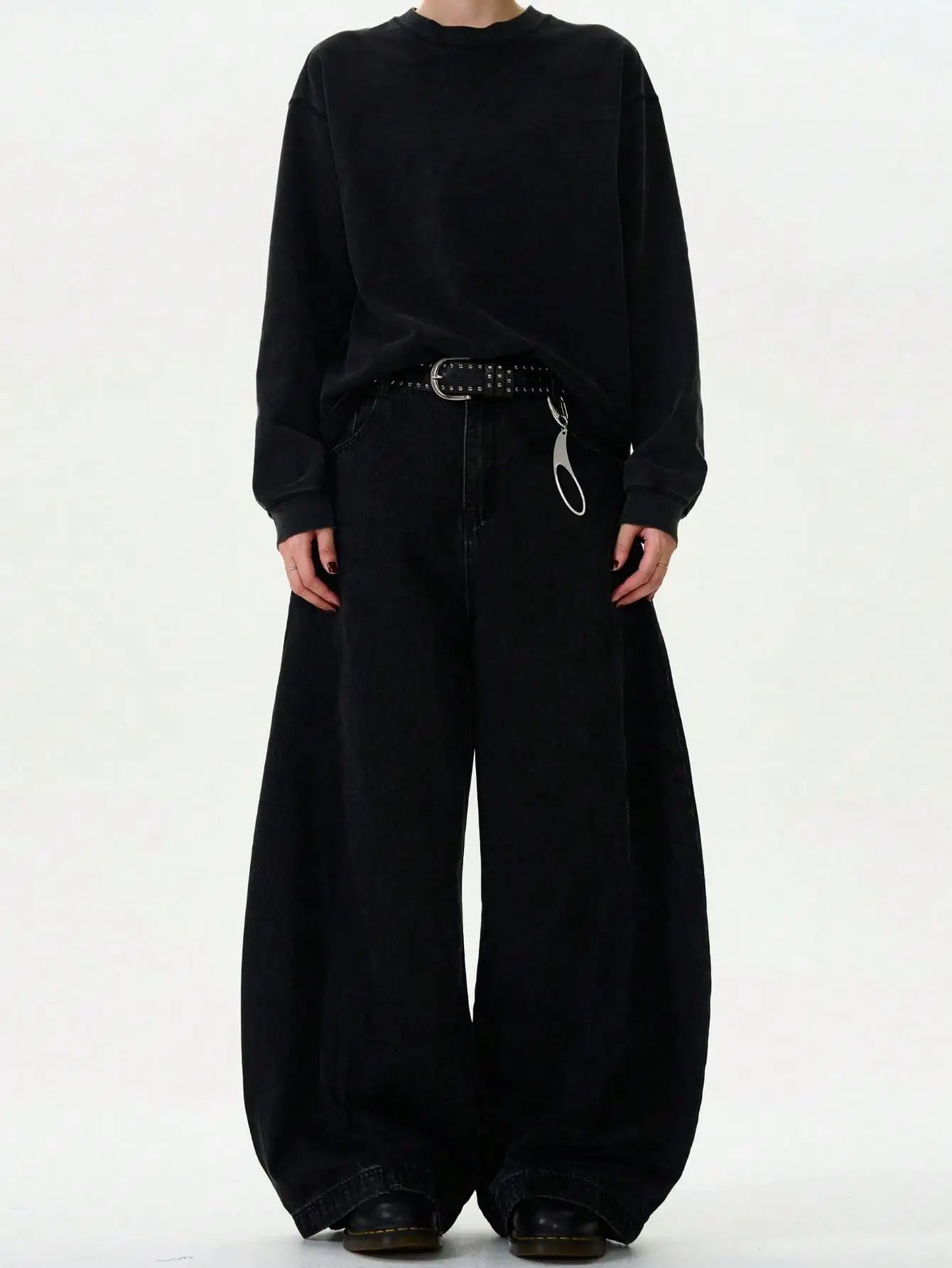 NEXT STREET Curved Knife Wide-Leg Jeans