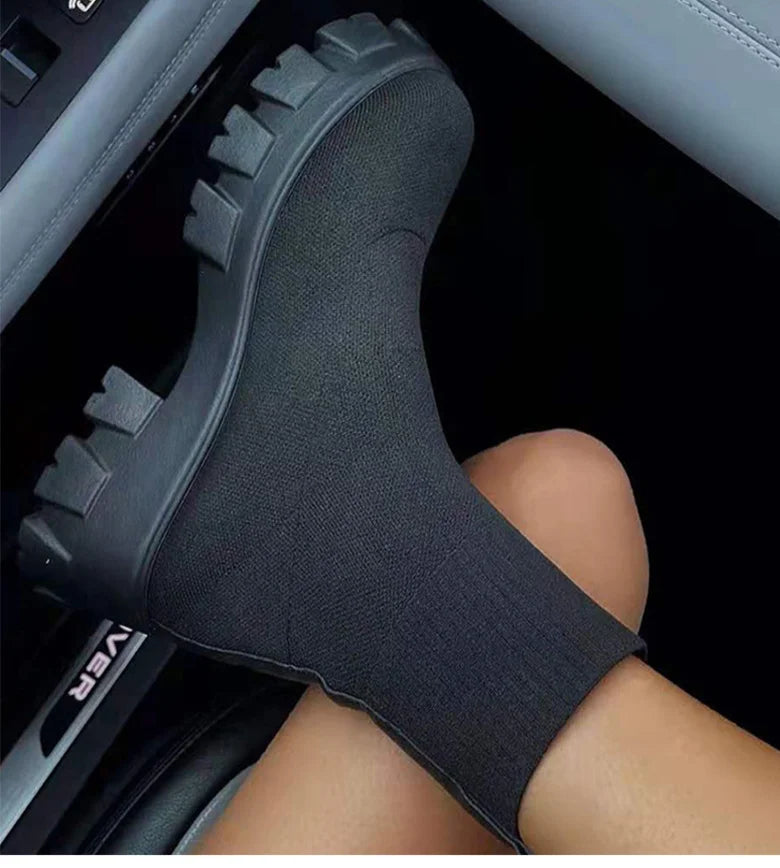 NEXT STREET Gravity Knit Platform Sneakers