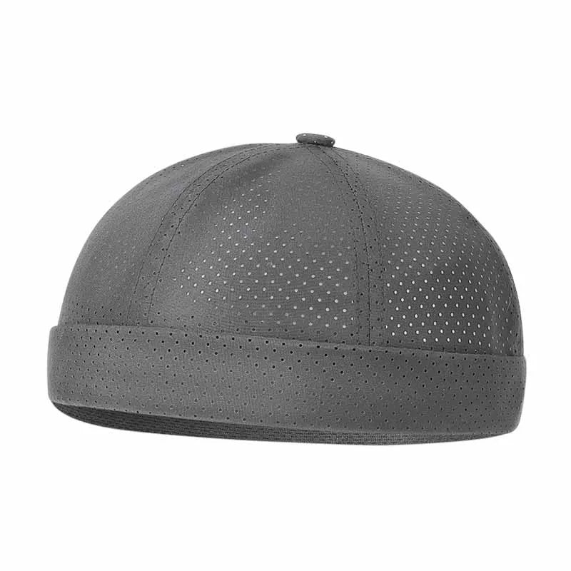 NEXT STREET Brimless Tech Hat