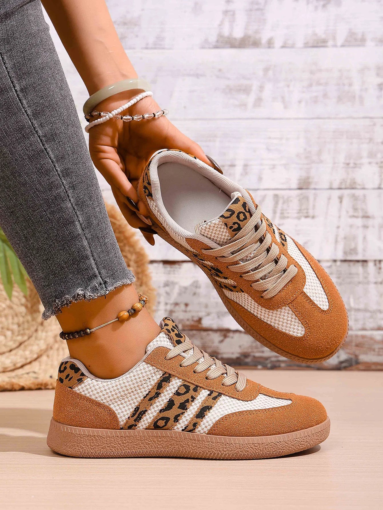 NEXT STREET Flux Stitch Women Sneakers