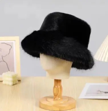 NEXT STREET Polar-Fur Bucket Hat
